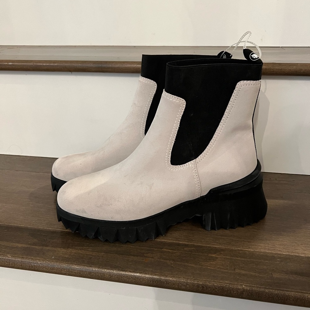 Nurture Denali Lug Platform Boots